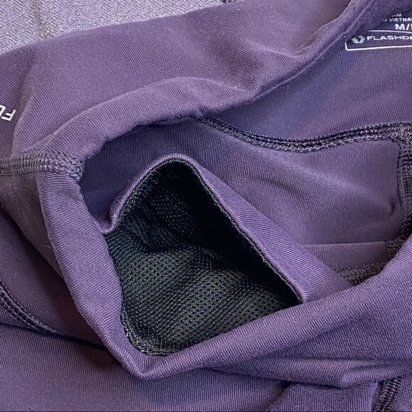 The North Face purple capri performance leggings size S - Picture 12 of 16